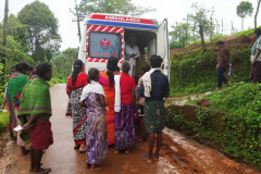 Medicine-distribution-at-interior-villages